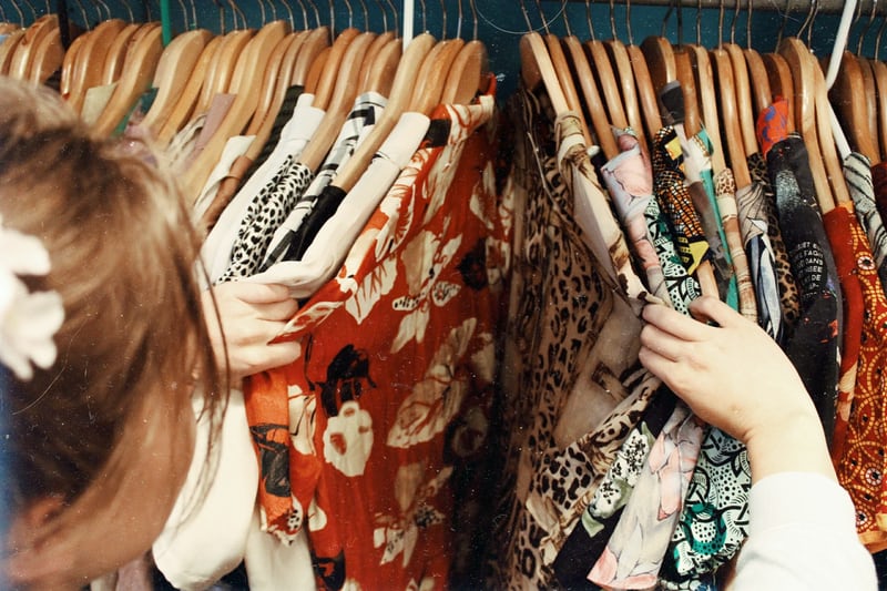 The Top 11 Benefits of Sustainable Second Hand Clothing