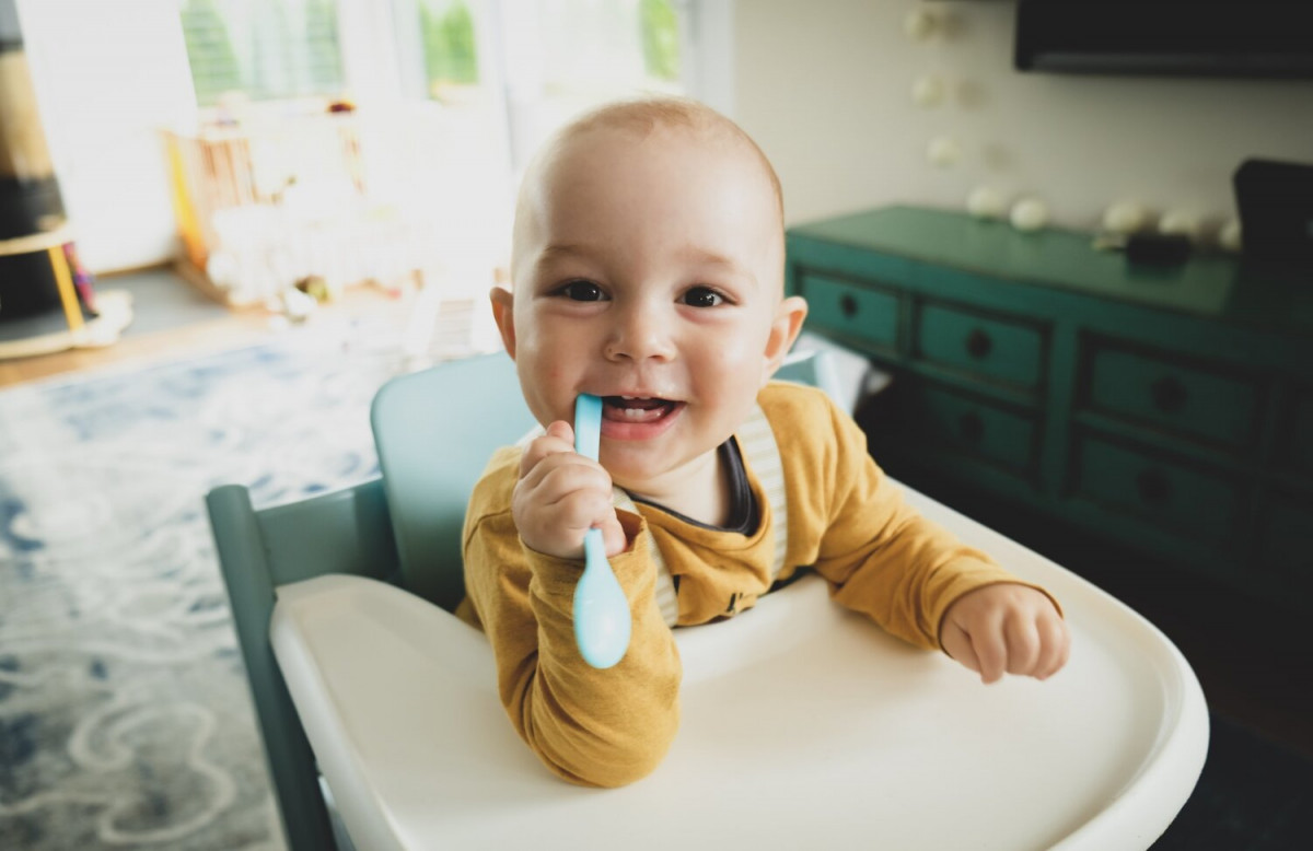 Introducing Food Allergens When Weaning.